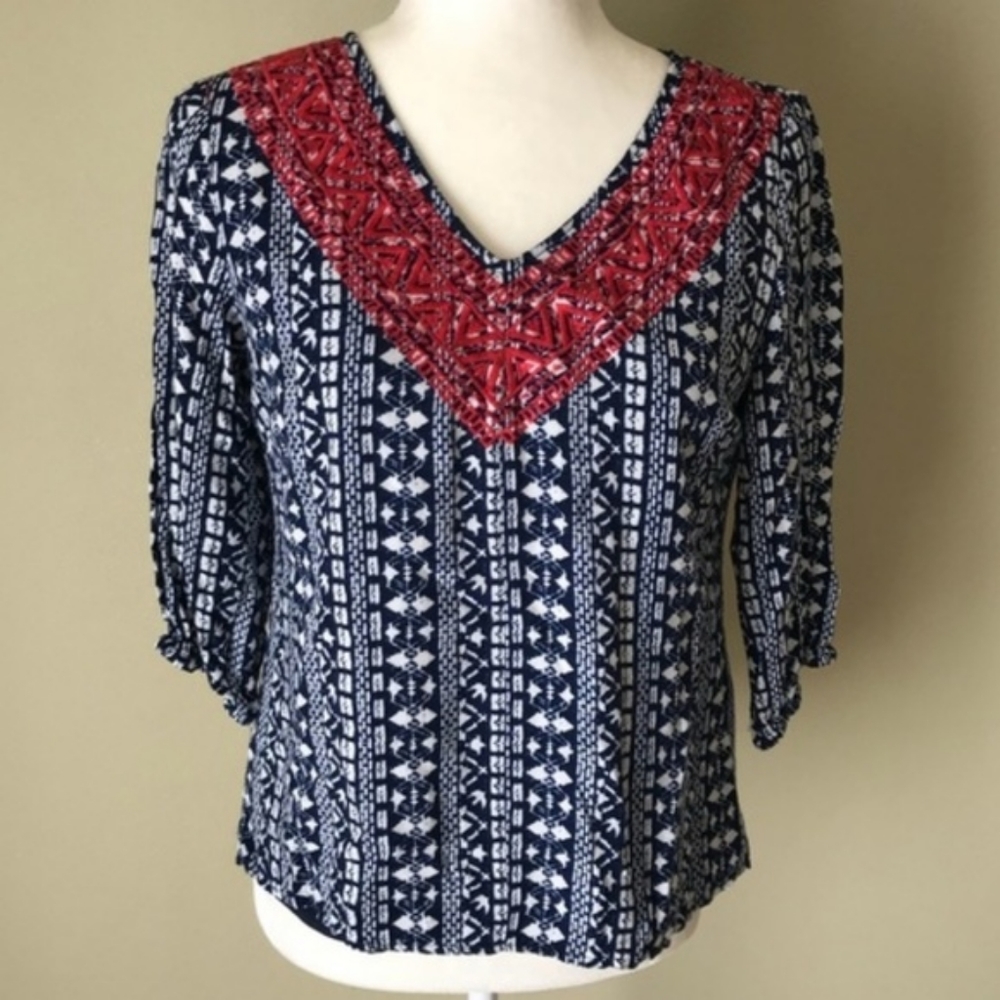 Skies are blue embroidered top